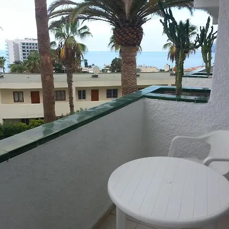 Apartment In Santa Cruz De Tenerife With Pool